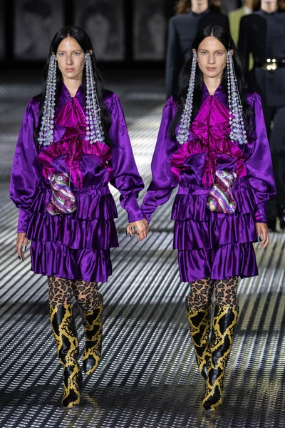 Look 8